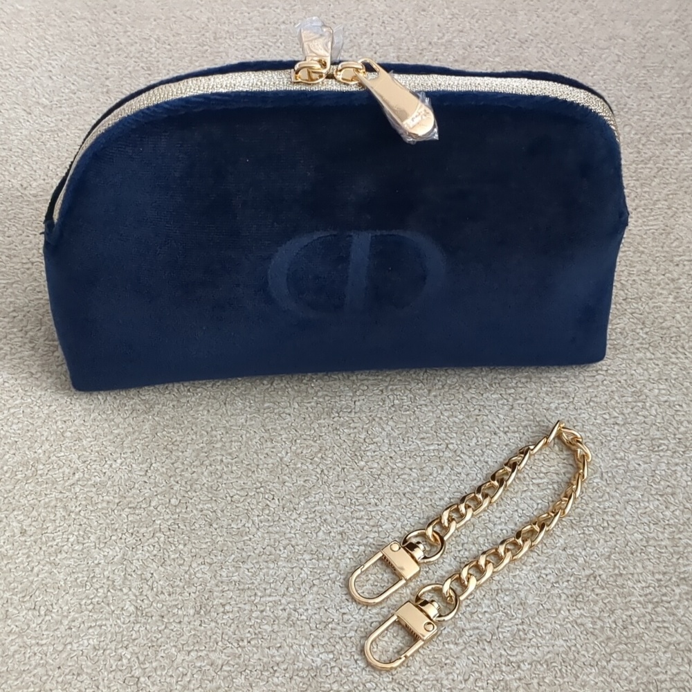 Christian Dior Pouch/Handbag - Picture 3 of 9